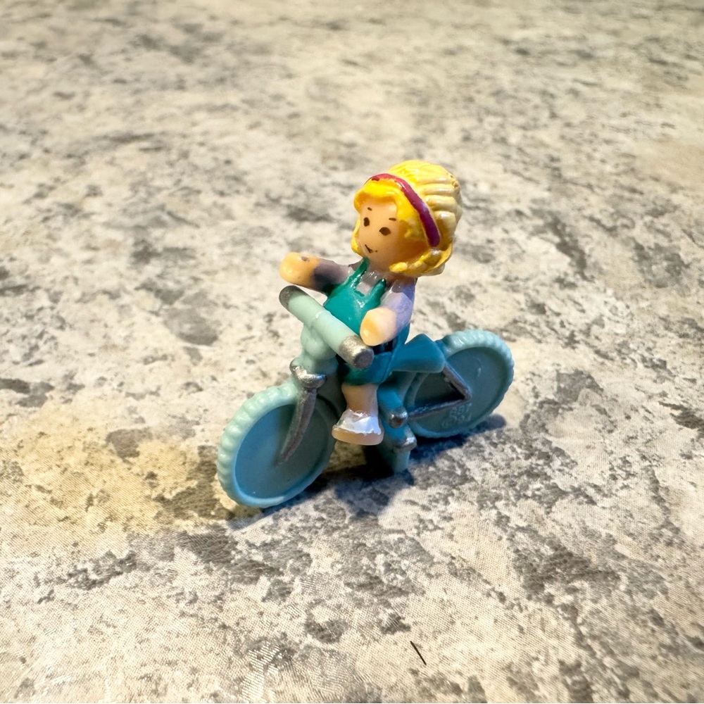 Polly Pocket Vintage 1994 Home On The Go RV Camper Bike Bluebird Toys - Picture 5 of 5